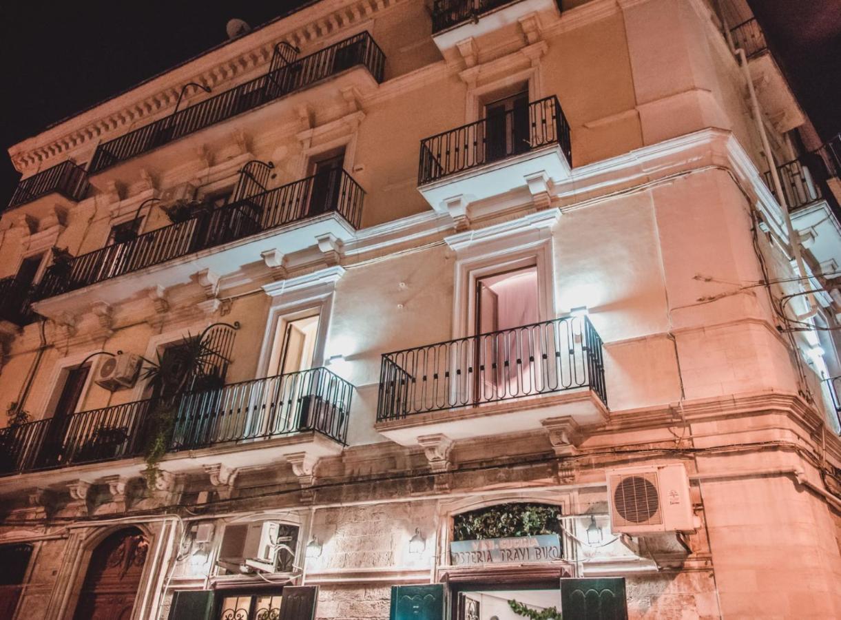 Palazzo Le Travi Hotel Bari Exterior foto