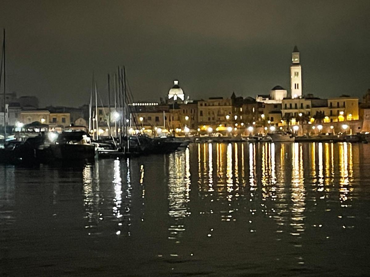 Palazzo Le Travi Hotel Bari Exterior foto