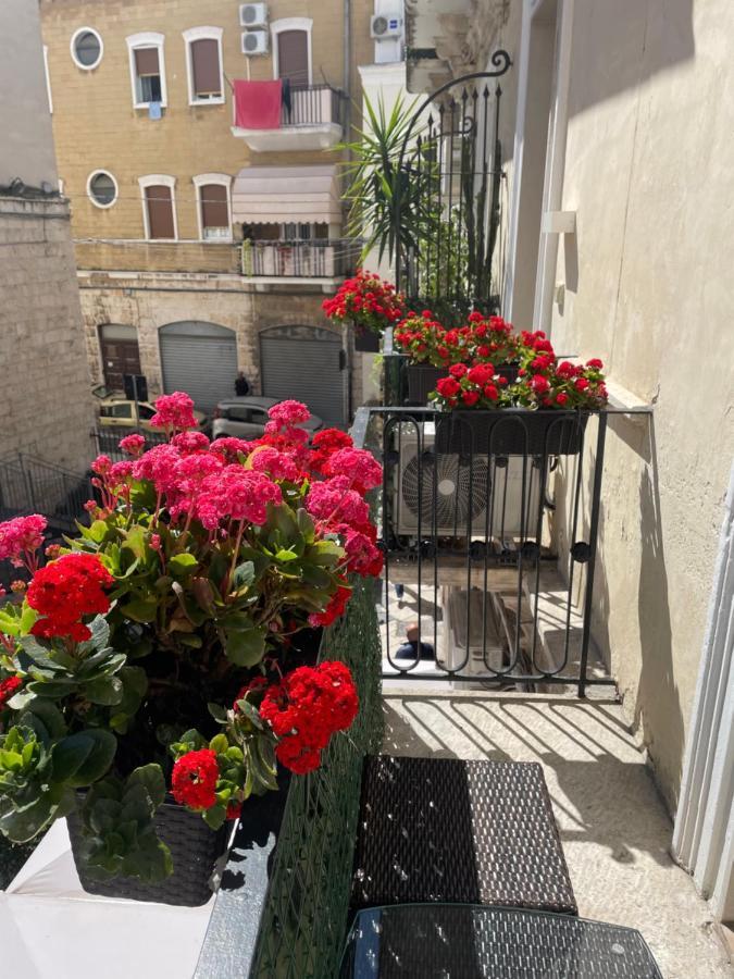 Palazzo Le Travi Hotel Bari Exterior foto